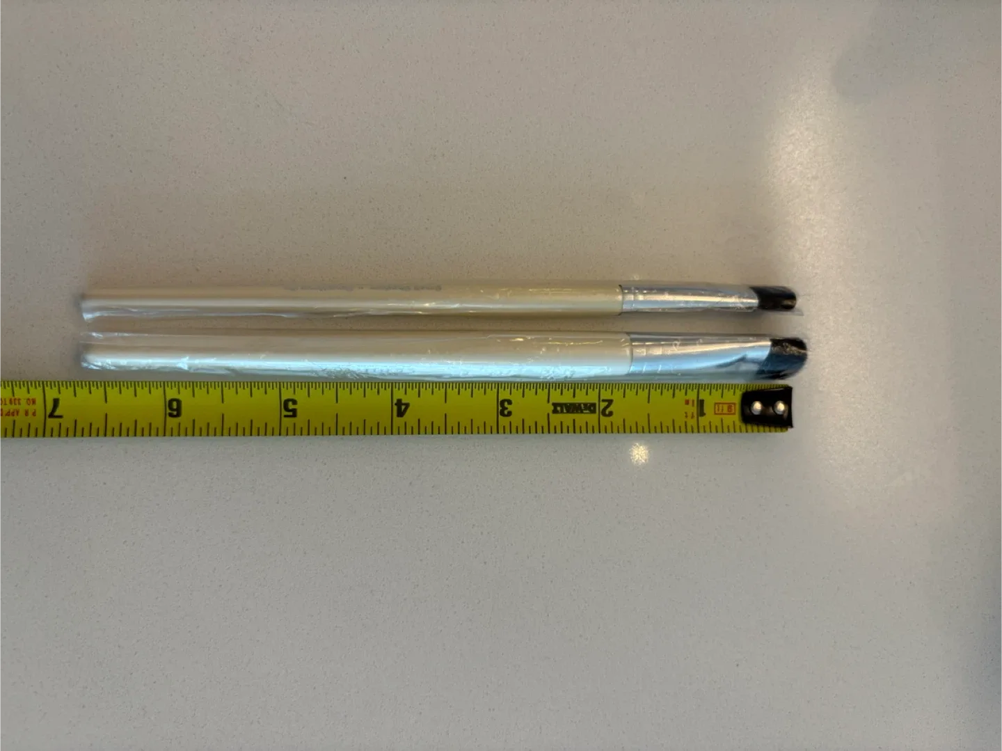 NEW set of 2 Sephora All Over & Small Shadow eye makeup Brushes image indicator(4)