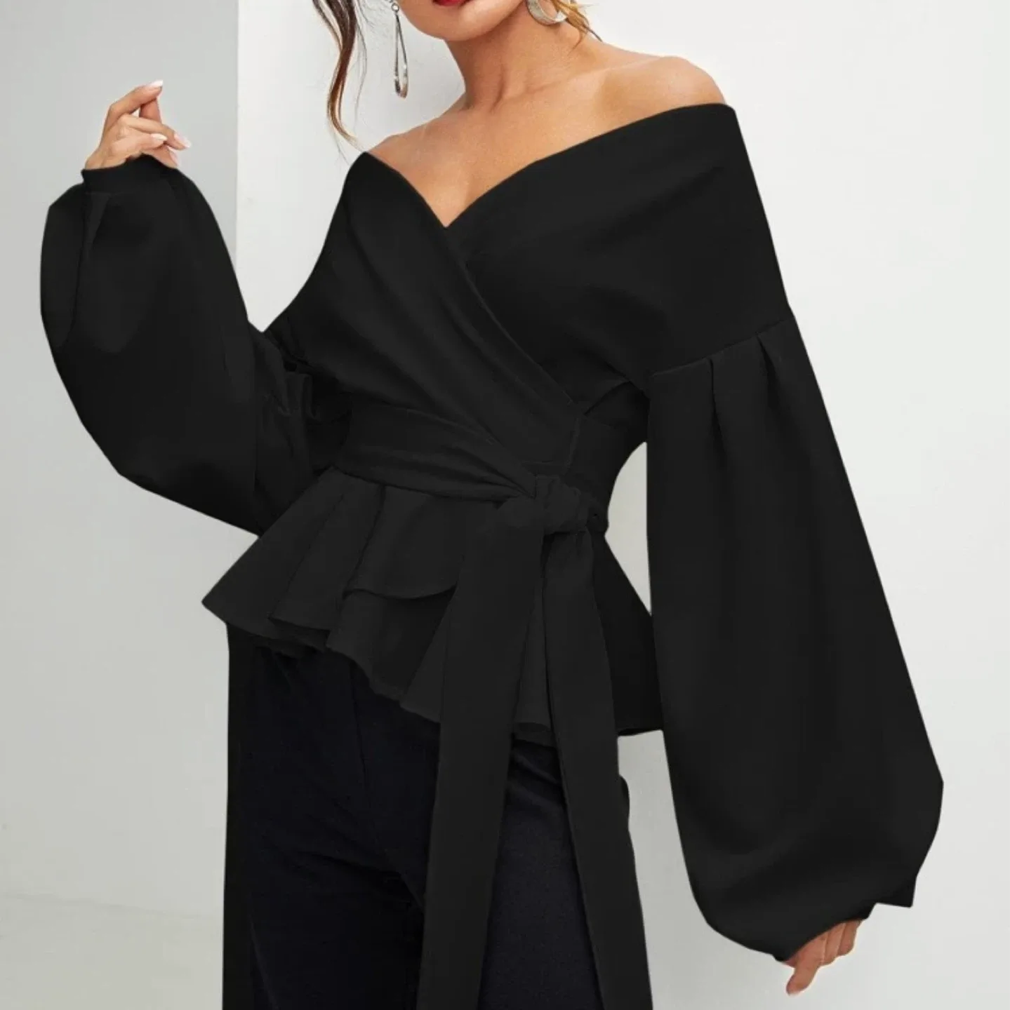 NEW Belted peplum blouse with balloon sleeves XS thumbnail