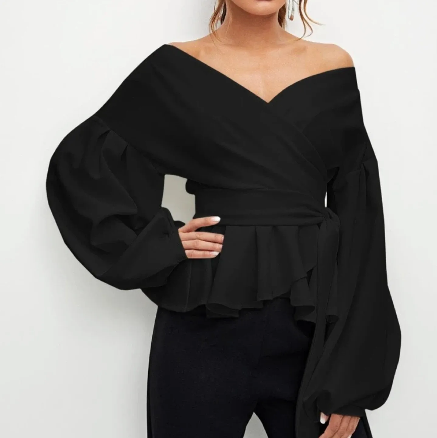 NEW Belted peplum blouse with balloon sleeves XS image indicator(3)