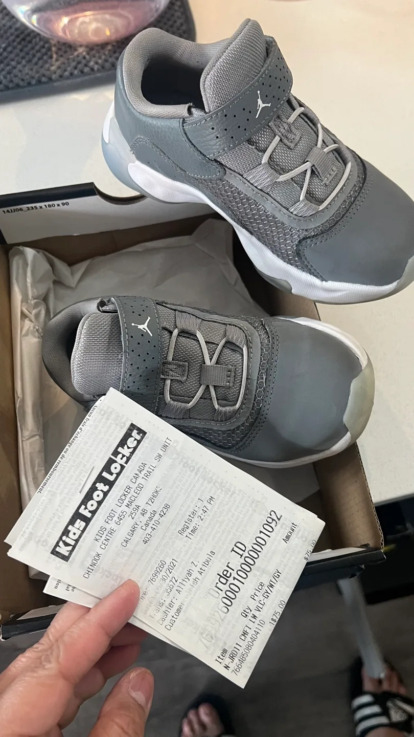 Jordan 11 Td Low (PS) Grey, Size 11.5C thumbnail