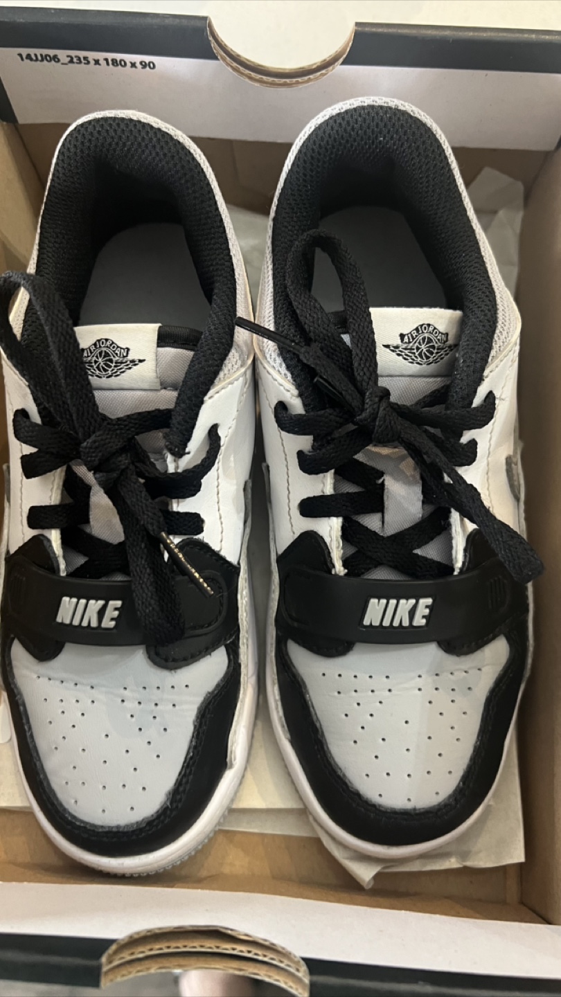Nike Jordan Legacy 312 Low Kids Size 13C - photo 2