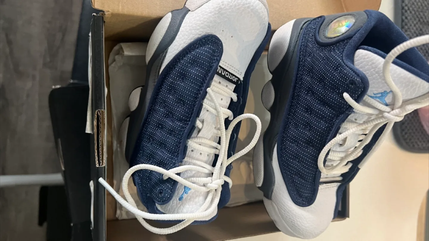 Jordan 13 Retro PS Size 11C thumbnail