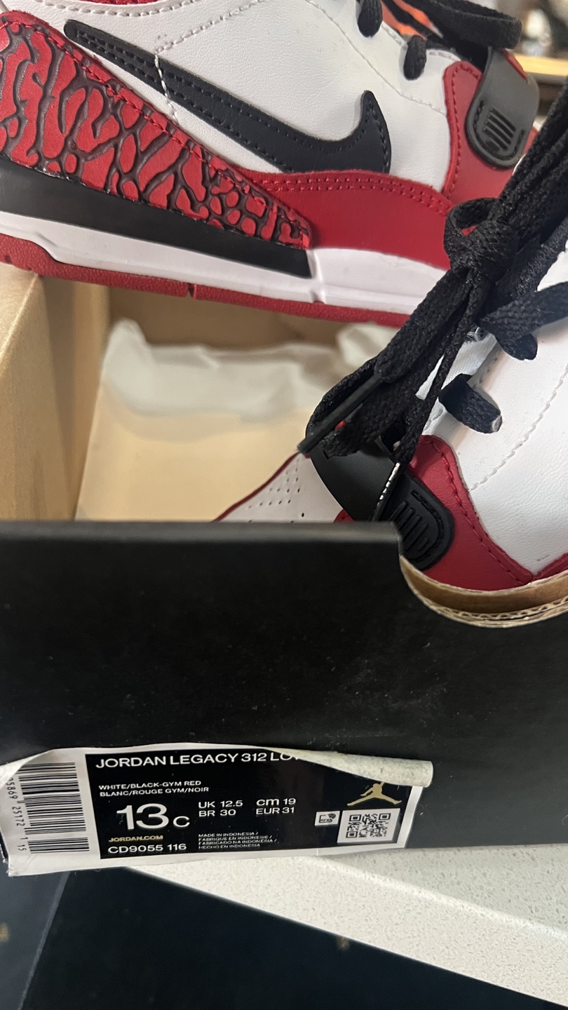 Jordan Legacy 312 Low Toddler Size 13C - photo 2