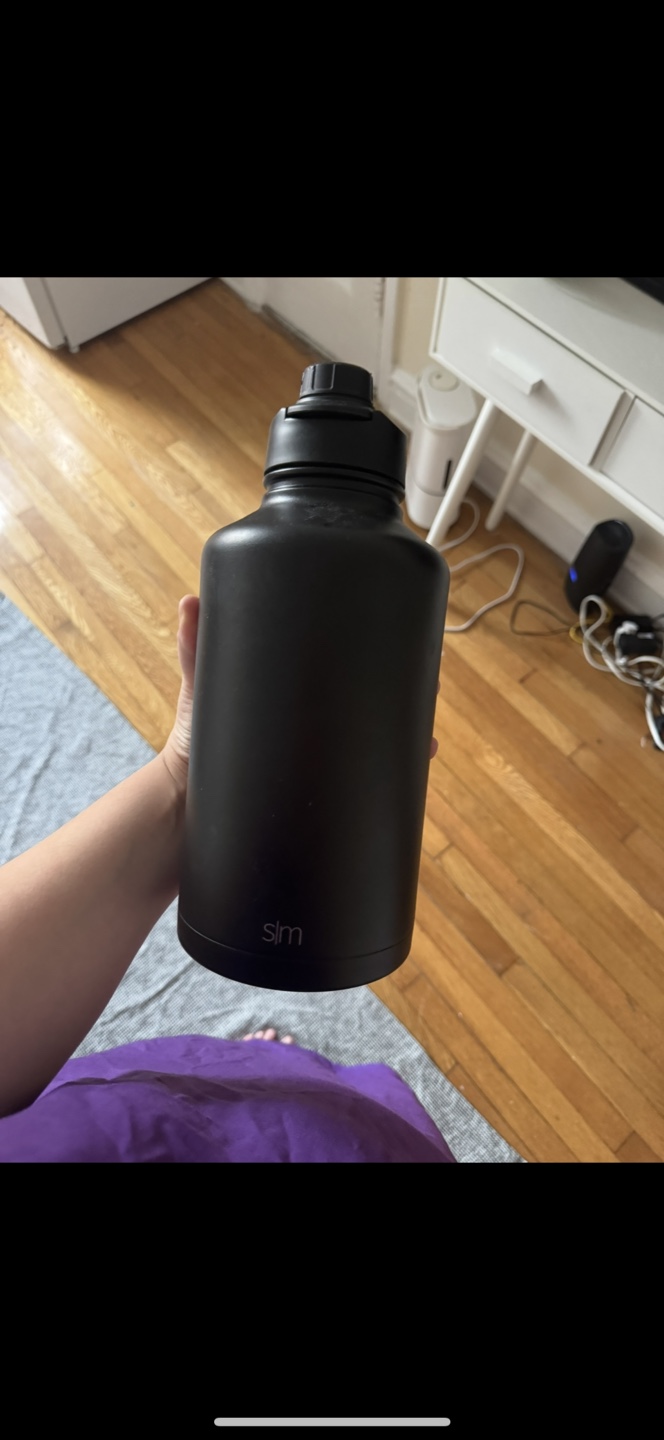 Simple Modern Black Water Bottle