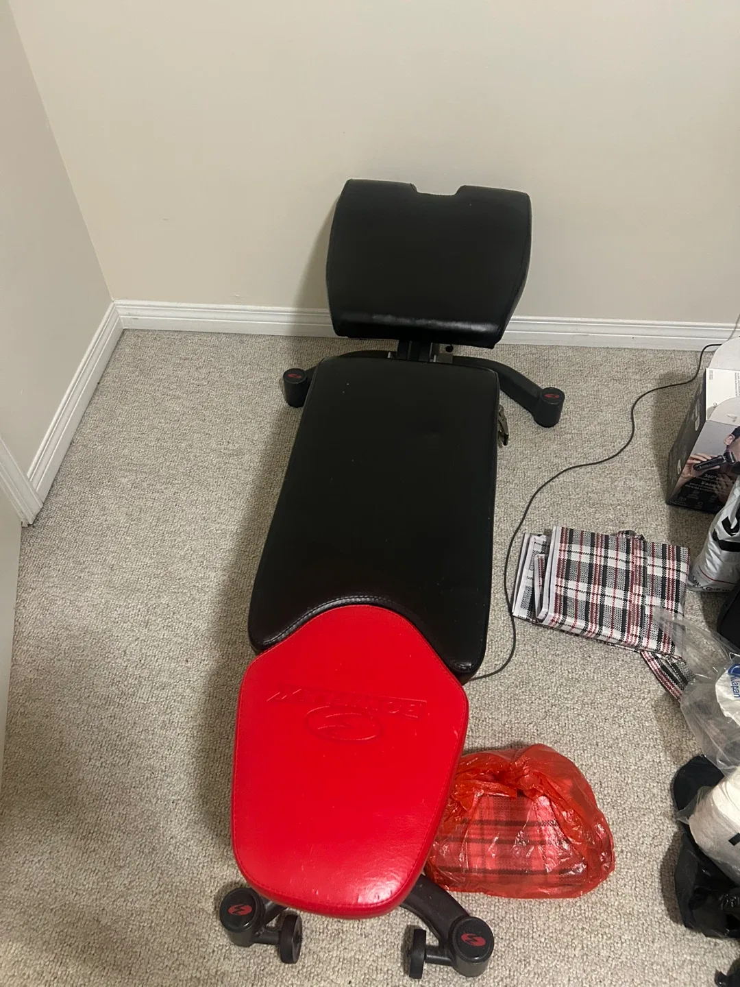 Body Solid Adjustable Weight Bench - Red/Black