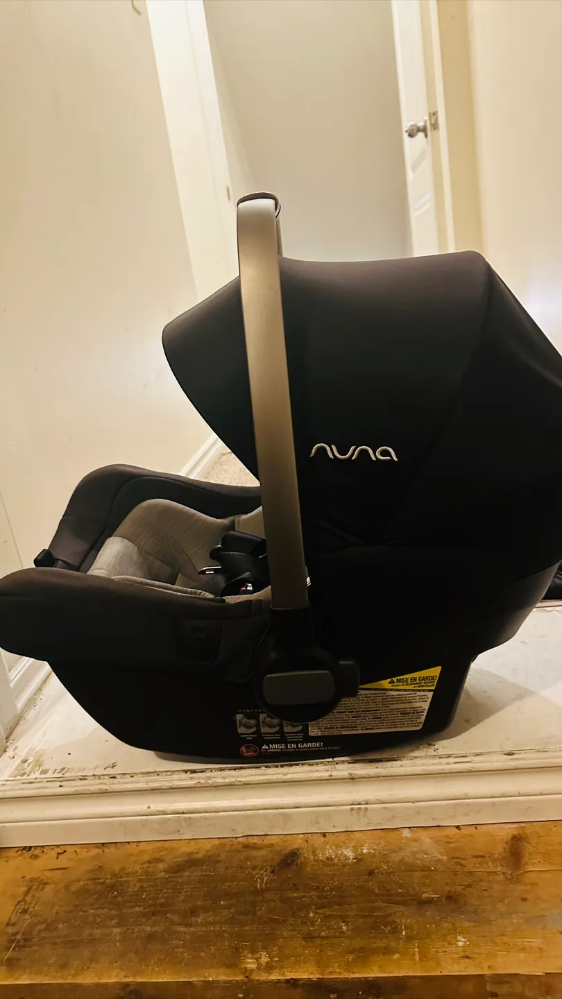 Nuna Pipa Infant Car Seat - Black thumbnail
