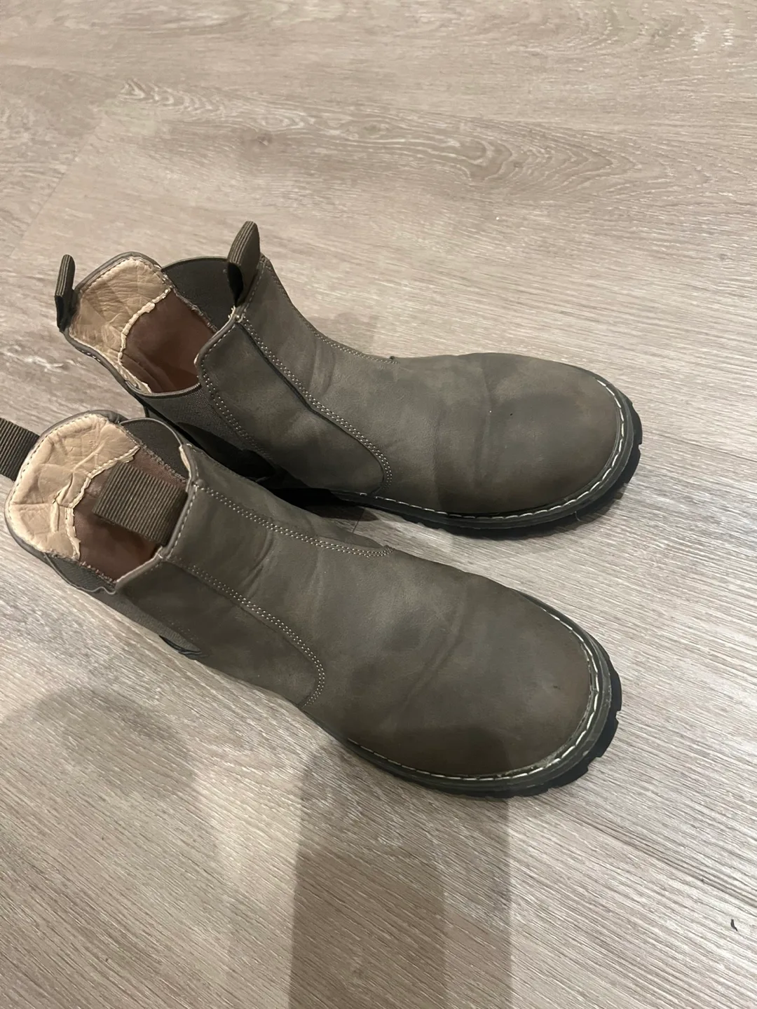 Women’s Winter boots thumbnail
