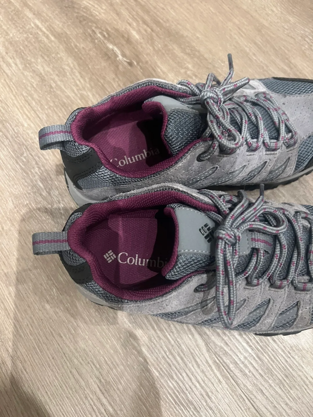 Columbia Grey Shoes image indicator(2)