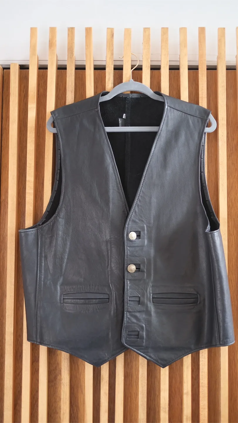 Men’s Leather Vest – Kelly’s Leather – 2XL image indicator(5)
