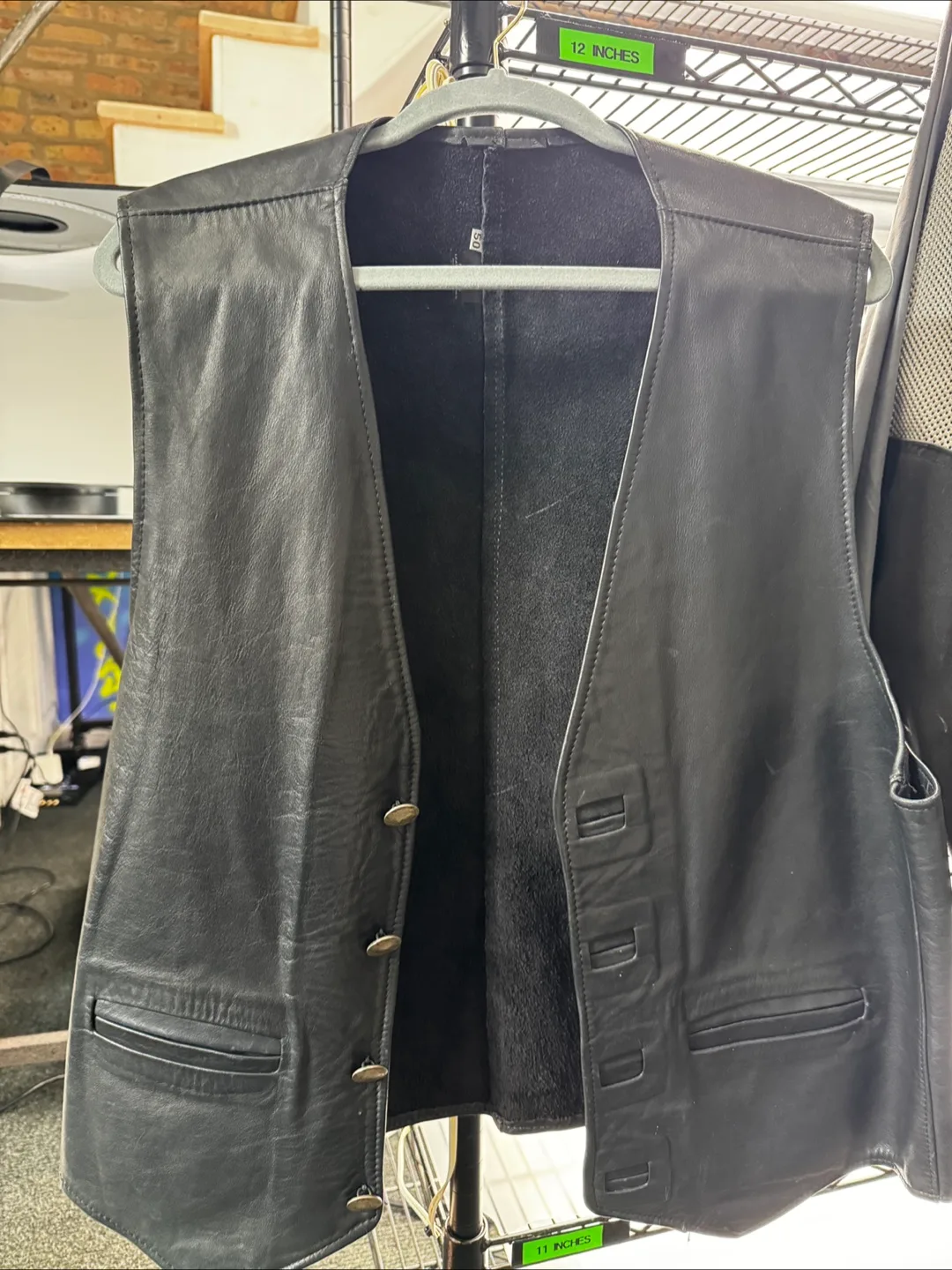 Men’s Leather Vest – Kelly’s Leather – 2XL image indicator(6)