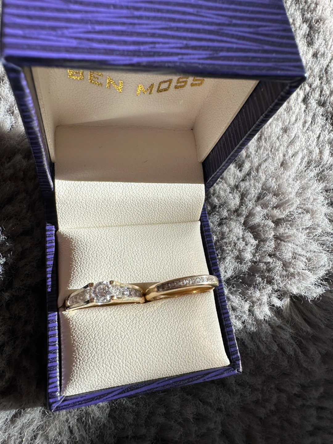 14kt Yellow Gold Diamond Ring Set - photo 3