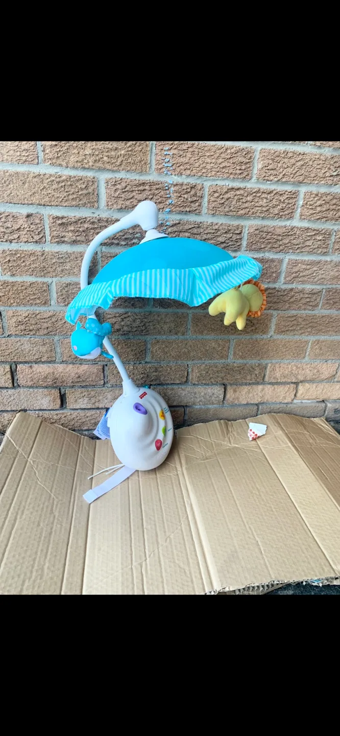 Fisher-Price Baby Mobile thumbnail