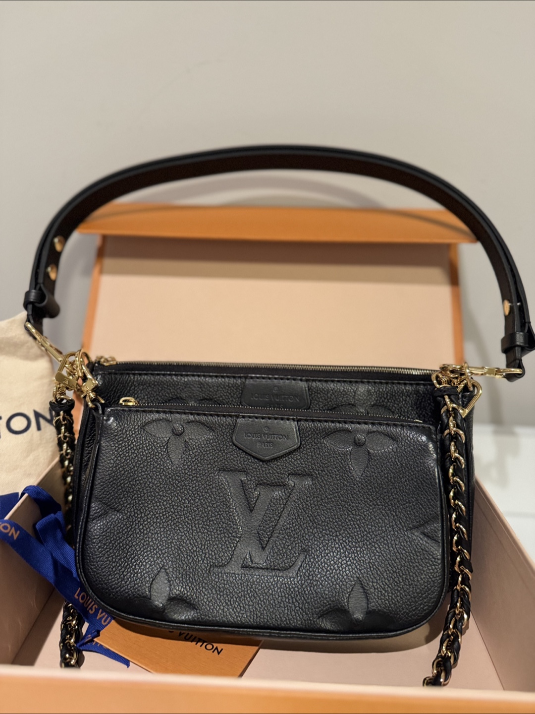 Louis Vuitton Multipochette Empreinte