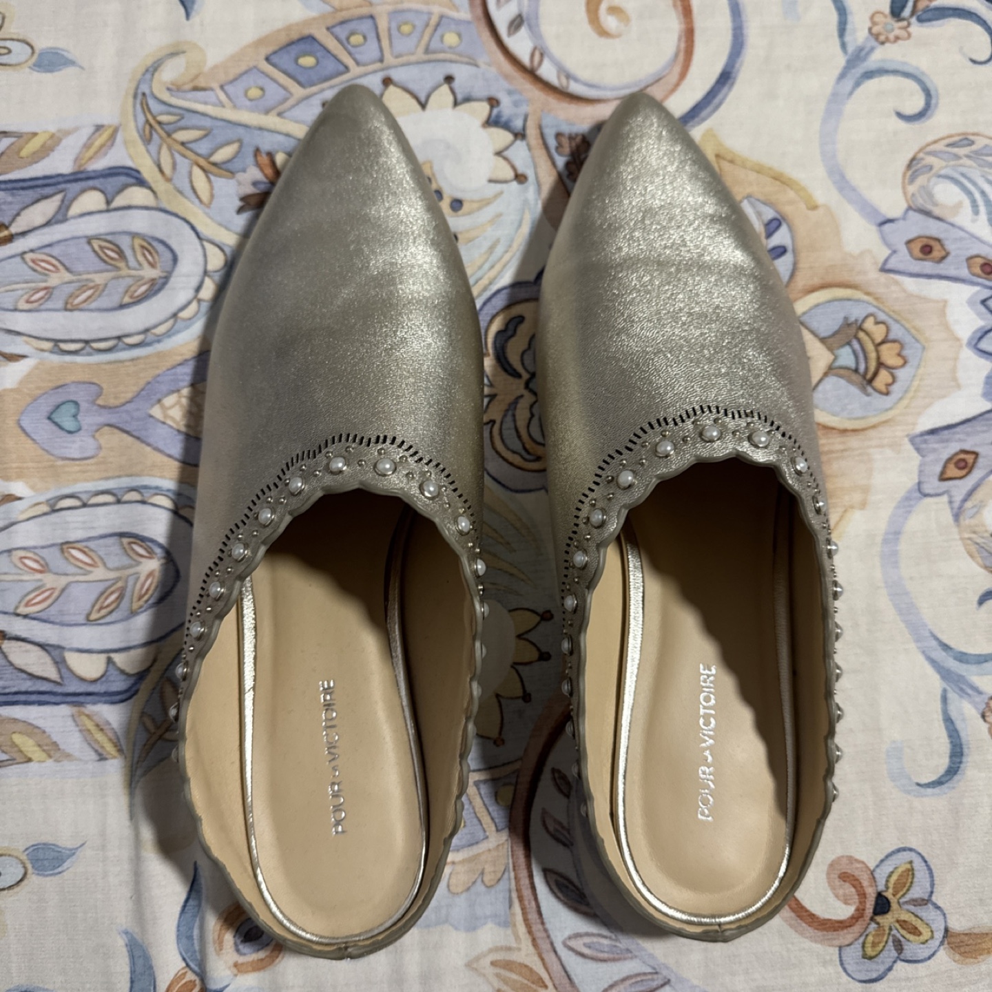 Pour La Victoire Metallic Gold slip on Mules - Size 10 - photo 4