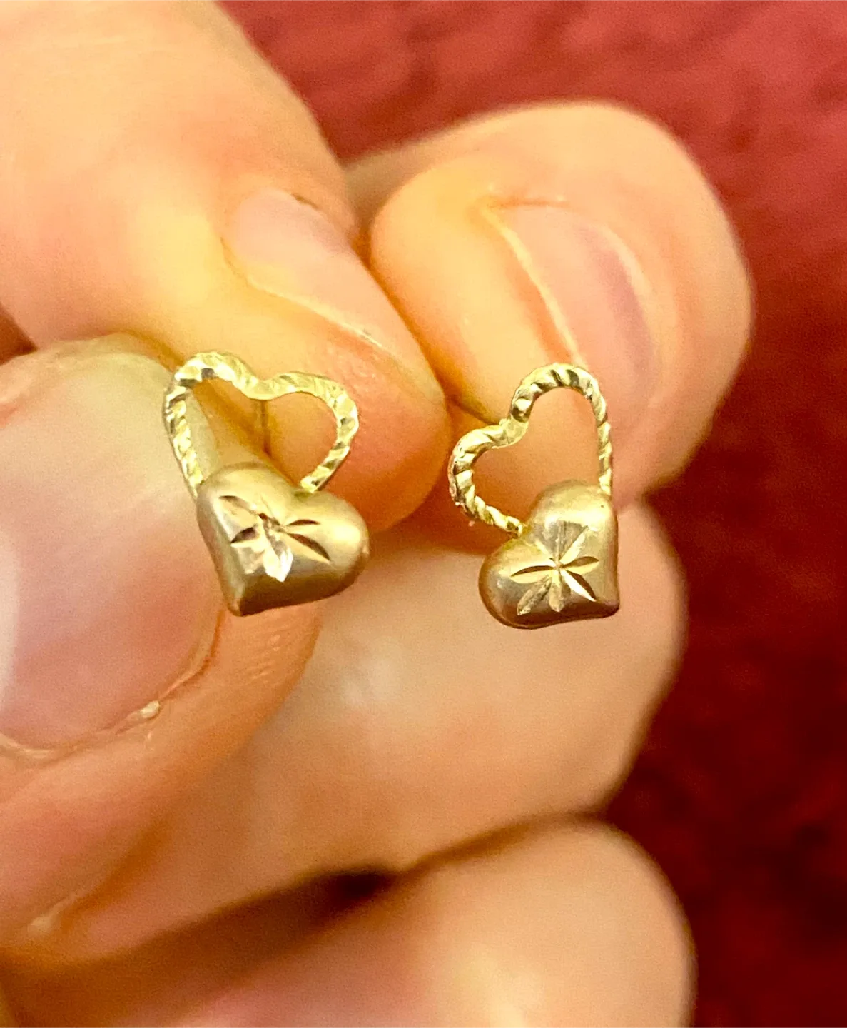 Heart Stud Earrings - 14 K Gold thumbnail