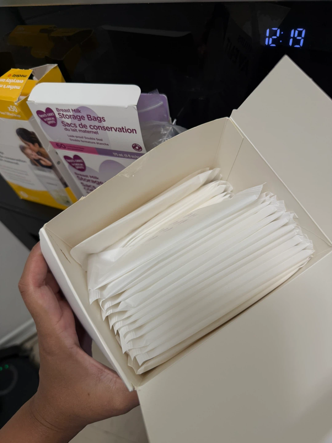 NEW Medela cups, pumping bustier, nipples bags & breastmjlk bags - photo 5