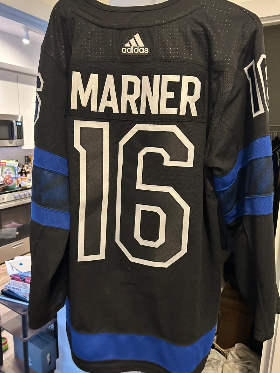 Adidas Toronto Maple Leafs Marner #16 Jersey - Size 52 - photo 2