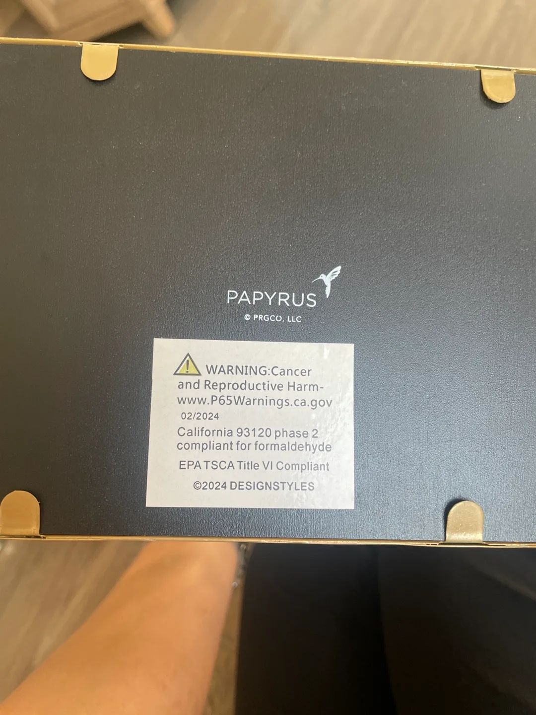 Small Home Fan & Gold Decor Set image indicator(5)