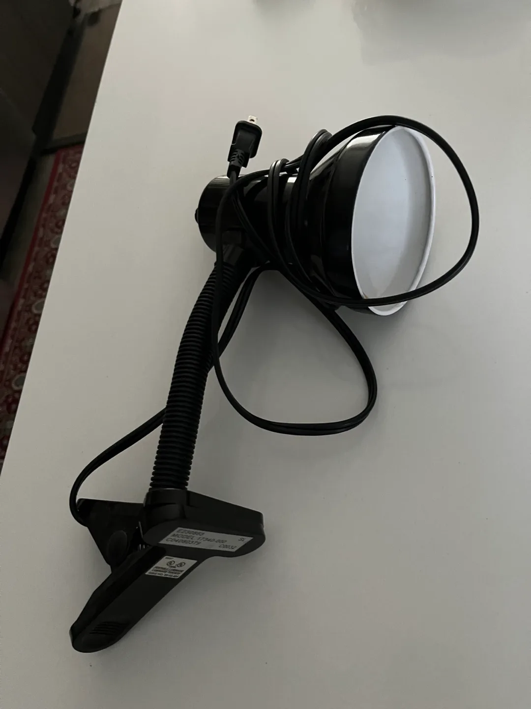 Clip-On Desk Lamp image indicator(2)