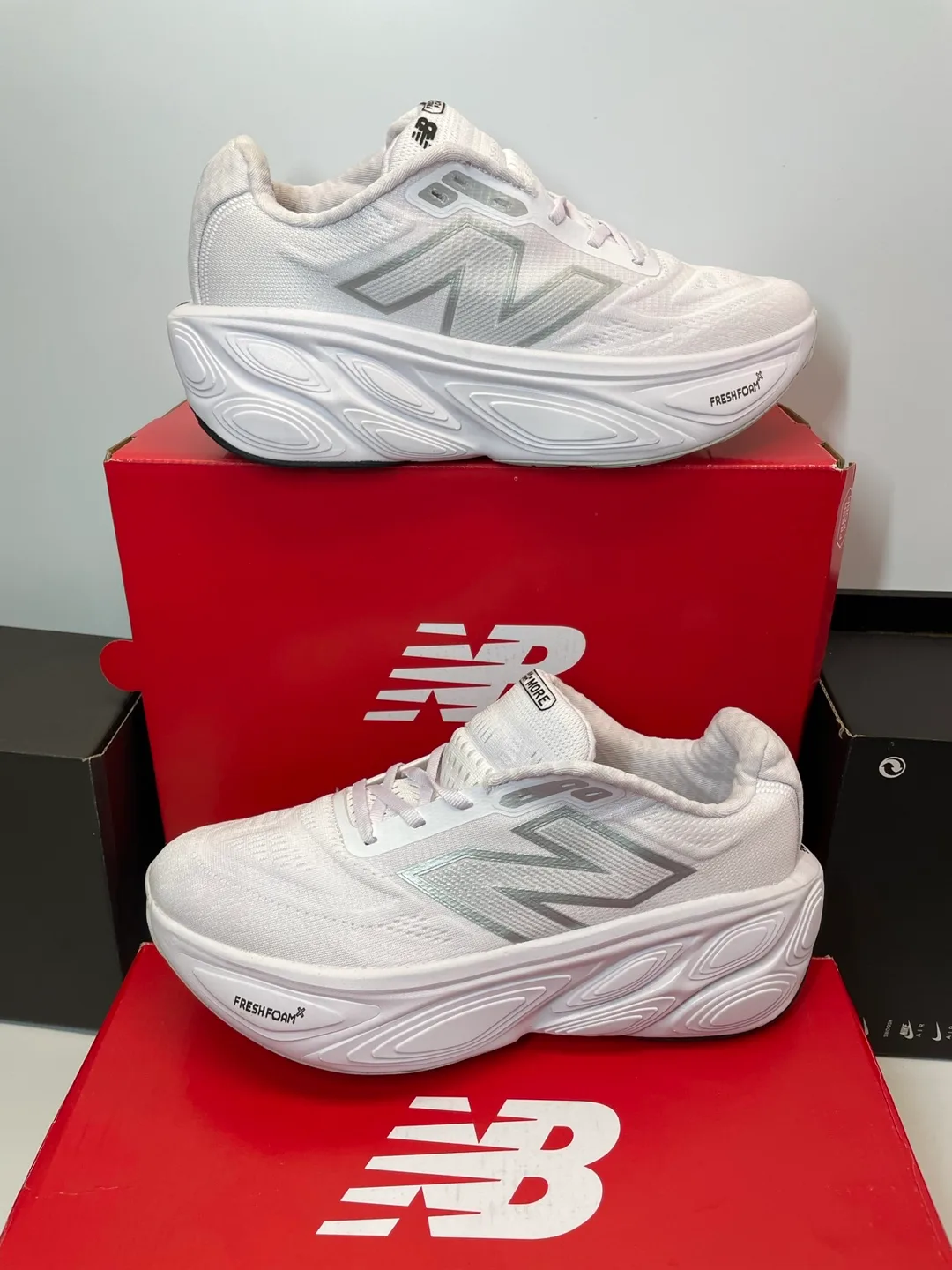 New Balance Fresh Foam More v4 Women's Running Shoes - White thumbnail