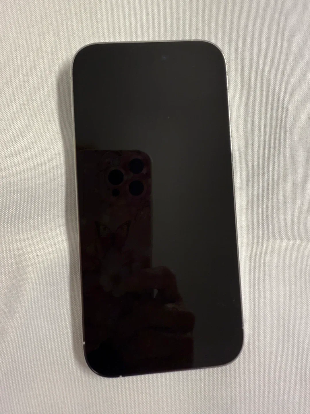 Apple iPhone 14 Pro Silver thumbnail