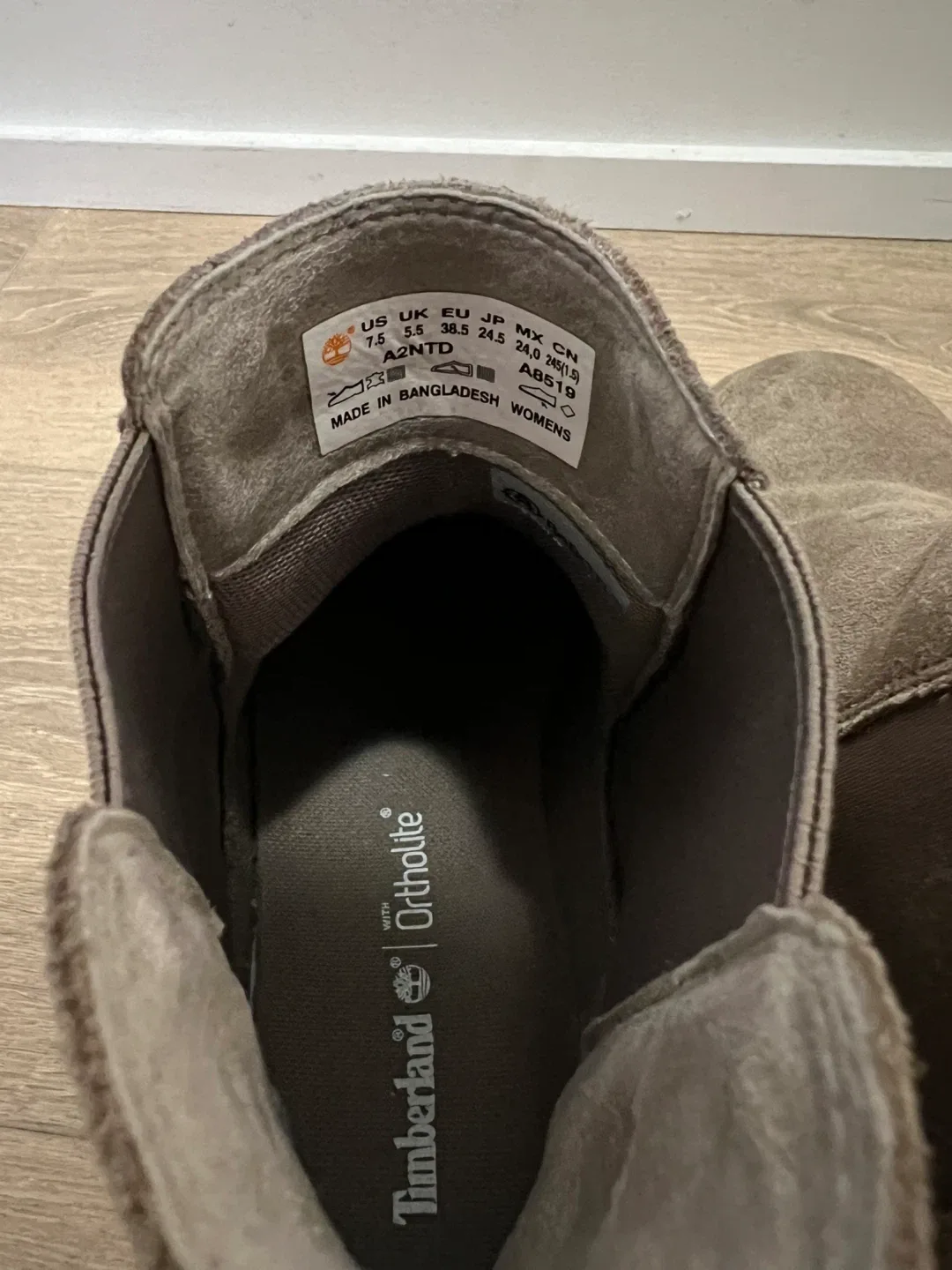 Timberland Women's Cortina Valley Chelsea Boots - Size 7.5 image indicator(5)