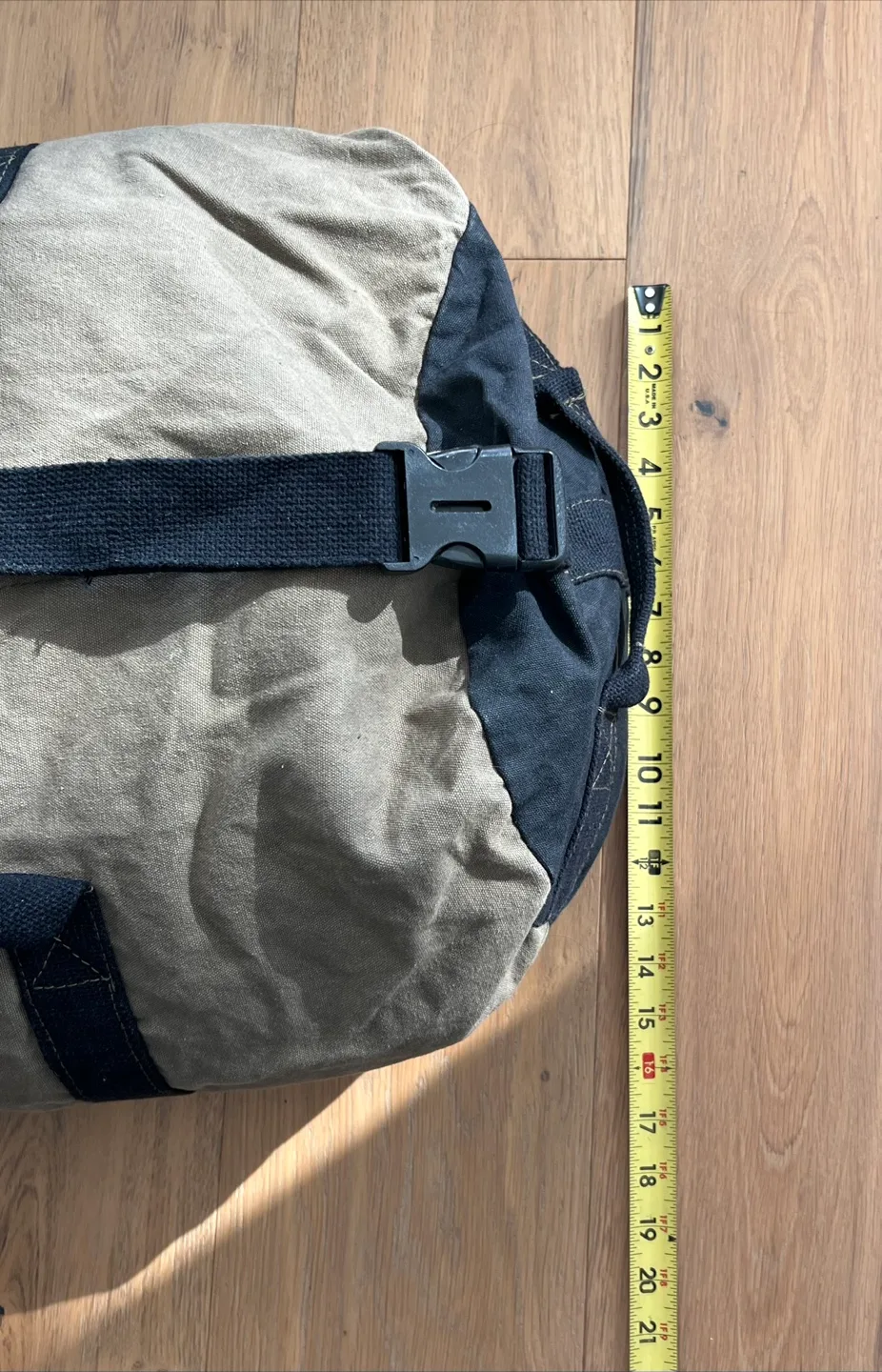 Canvas Duffel Bag - Beige & Black image indicator(2)