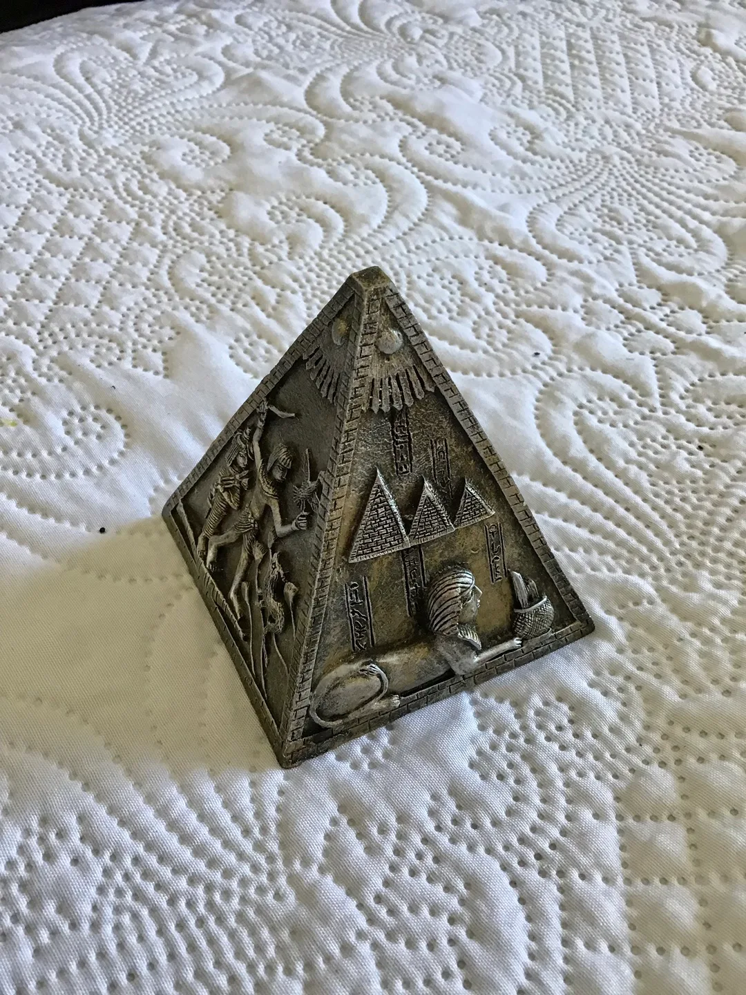 Egyptian Pyramid Souvenir image indicator(2)