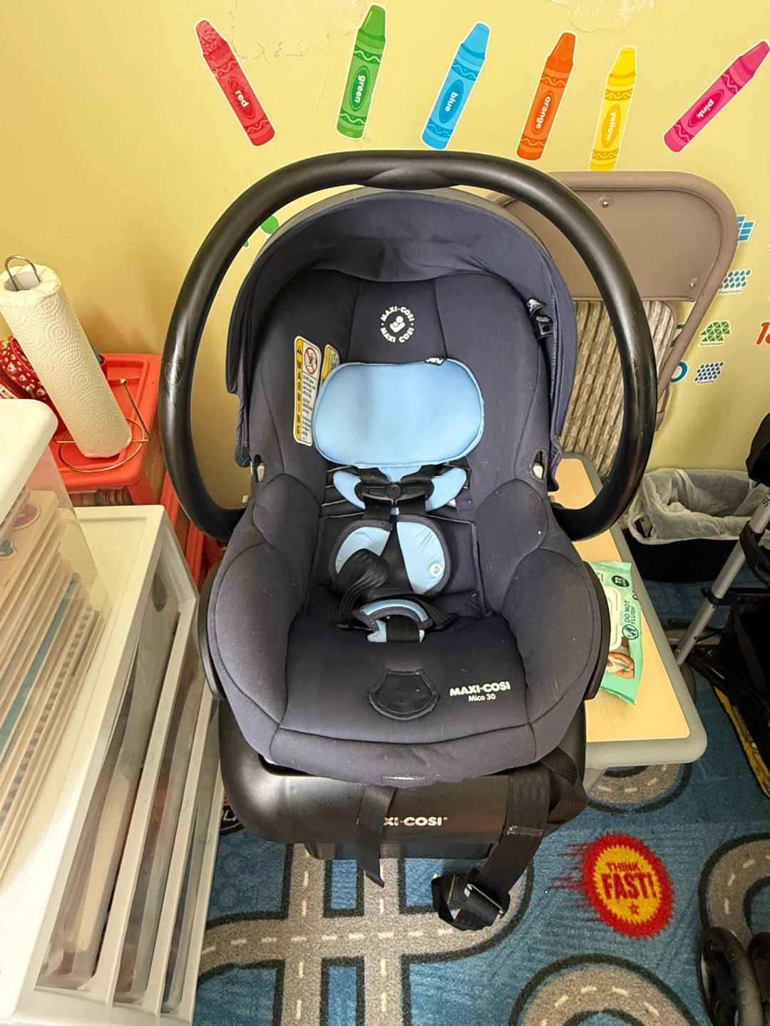 Maxi-Cosi Mico 30 Infant Car Seat