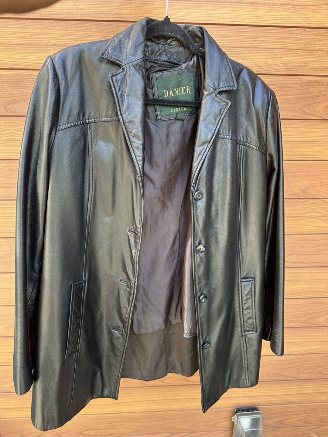 Danier Leather Jacket - Size M/M