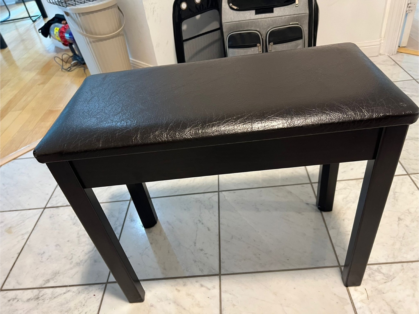 Yamaha Clavinova Piano & Bench (CLP535R) - photo 2