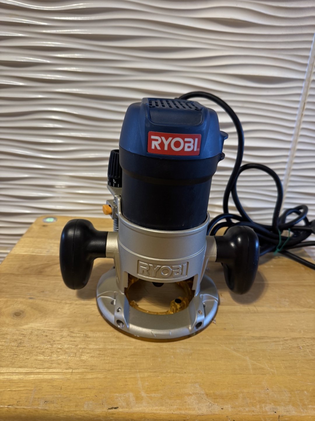 Ryobi R163K Router Kit - 1-1/2 Peak HP