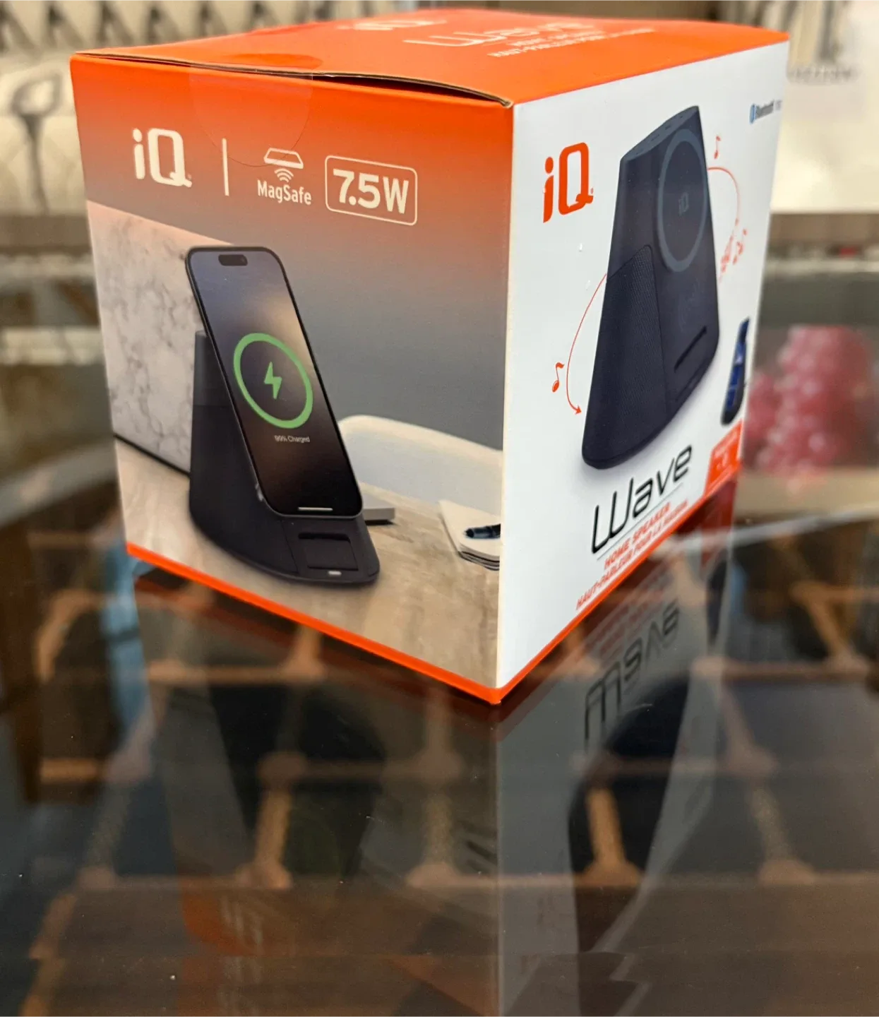 New iQ Wave Home Speaker with MagSafe image indicator(2)