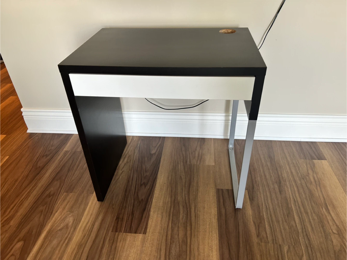 Black & White Desk with Drawer