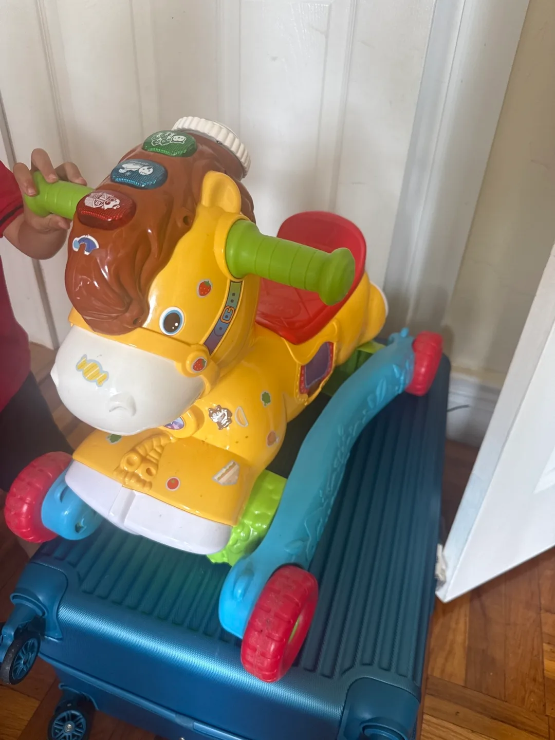 VTech Gallop and Rock Learning Pony thumbnail