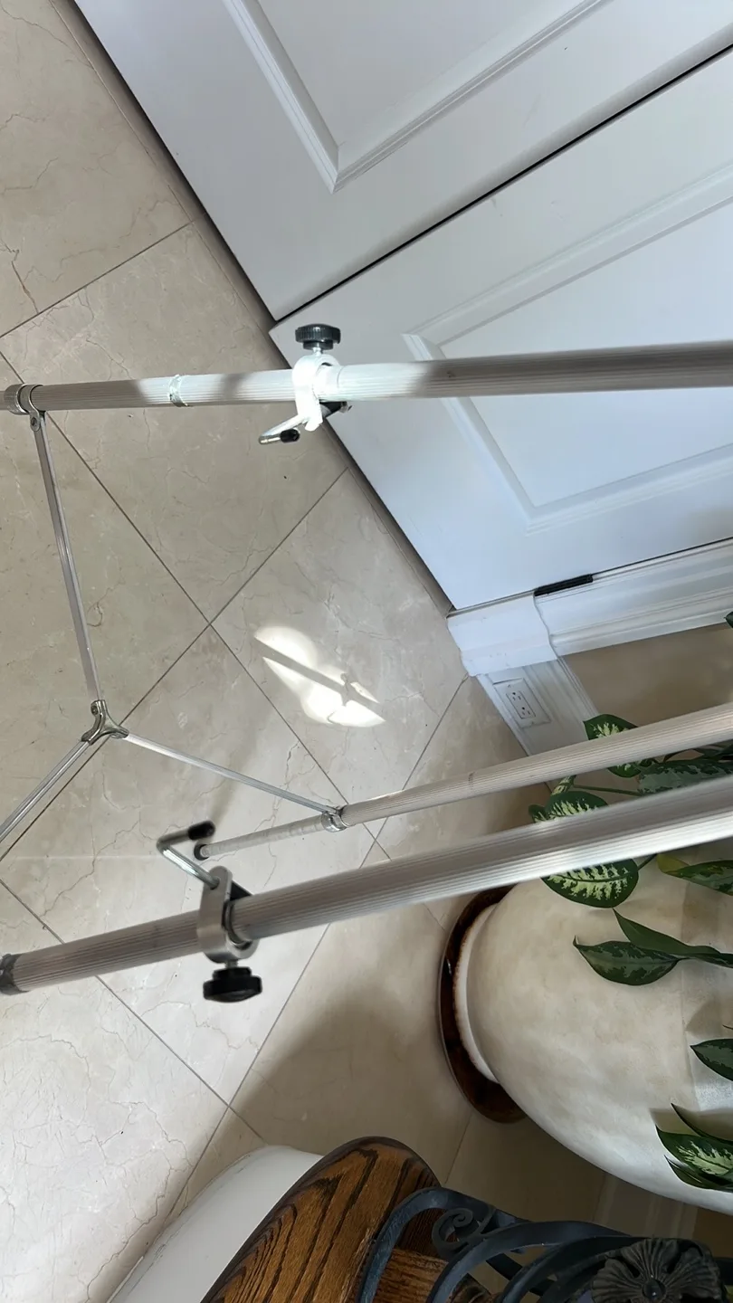 Portable adjustable Silver metal Artist Easel stand image indicator(5)