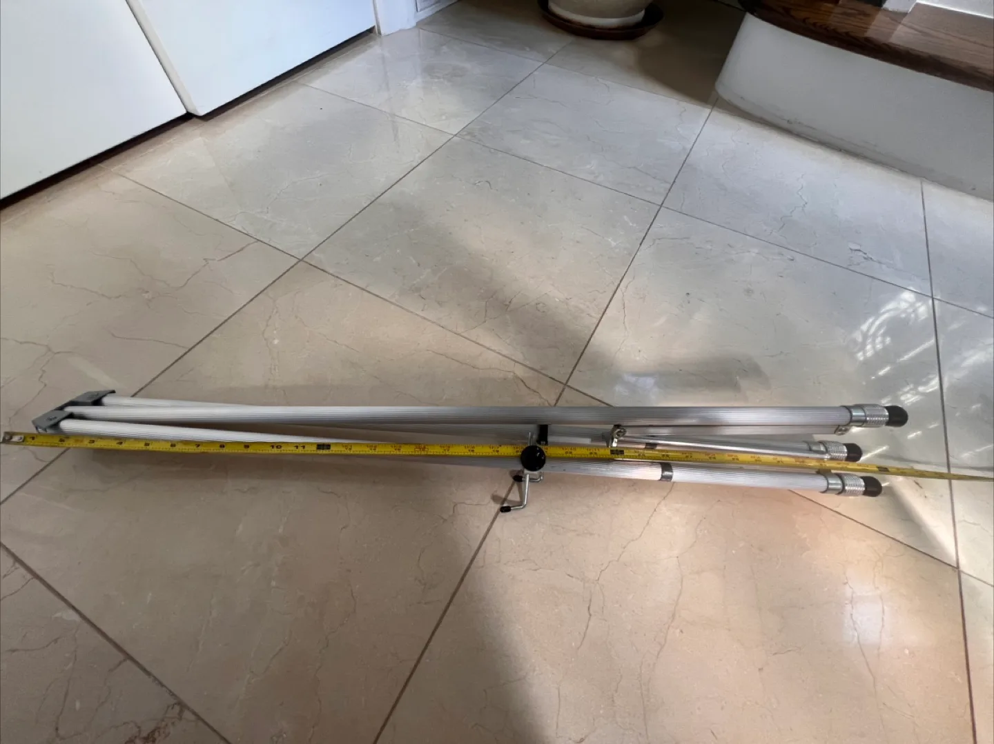 Portable adjustable Silver metal Artist Easel stand image indicator(4)