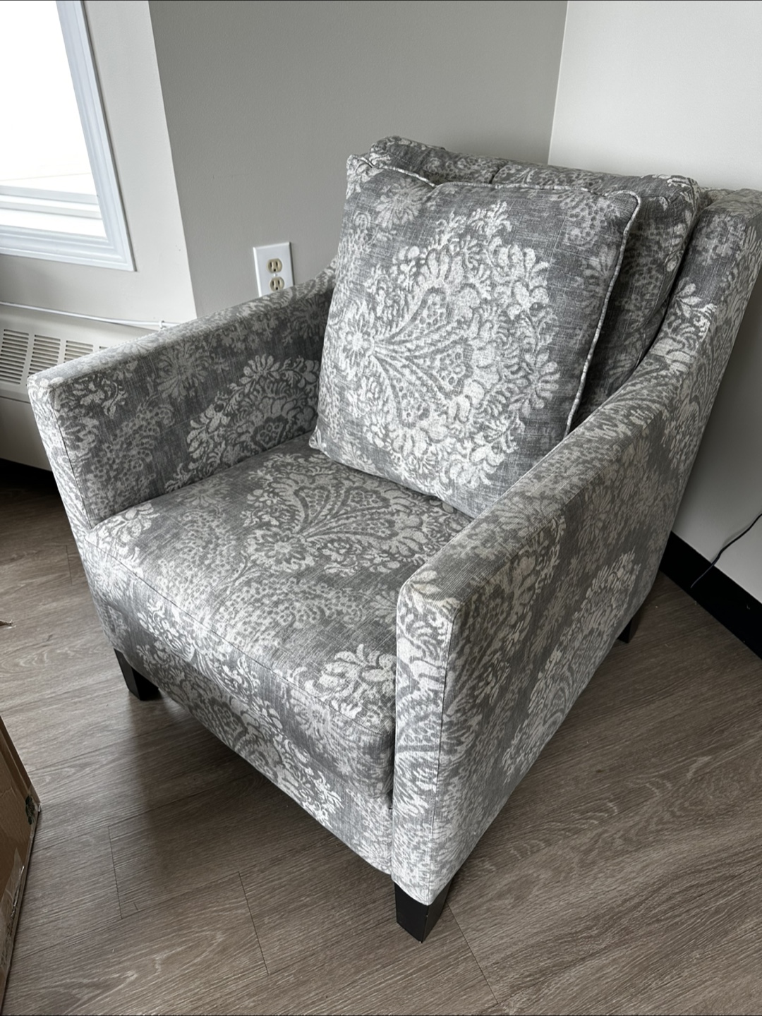 Patterned Accent Chair - Grey & White