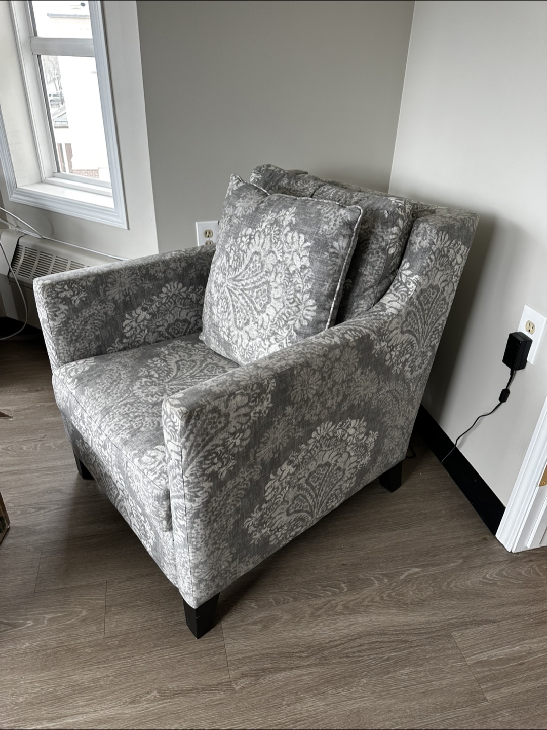 Patterned Accent Chair - Grey & White - photo 3