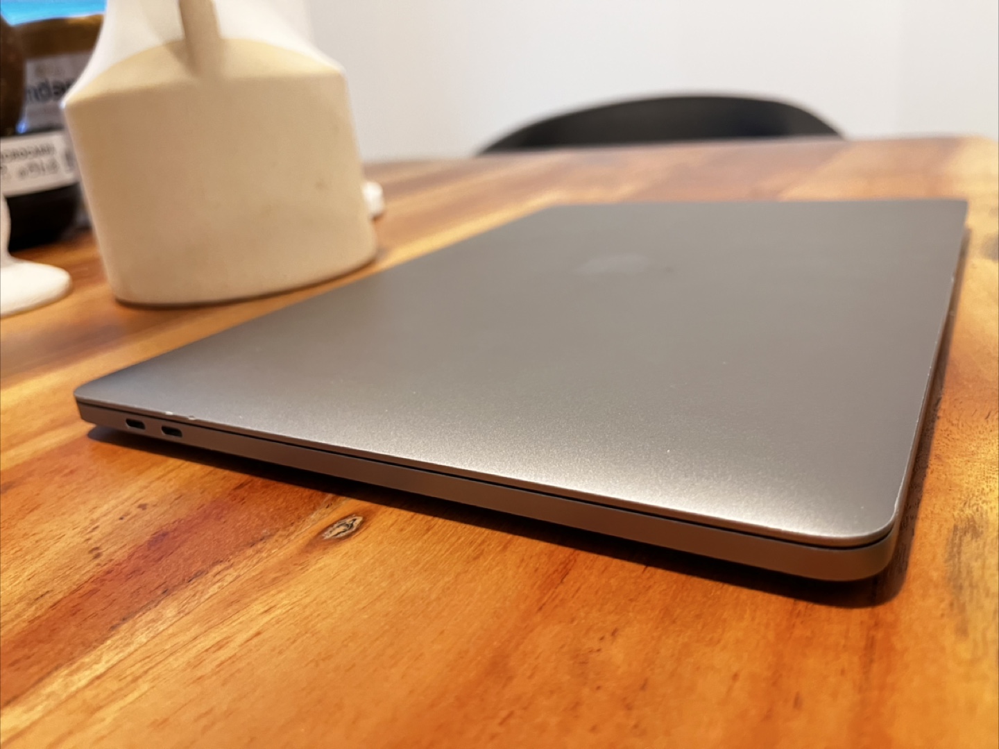 MacBook Pro - photo 2