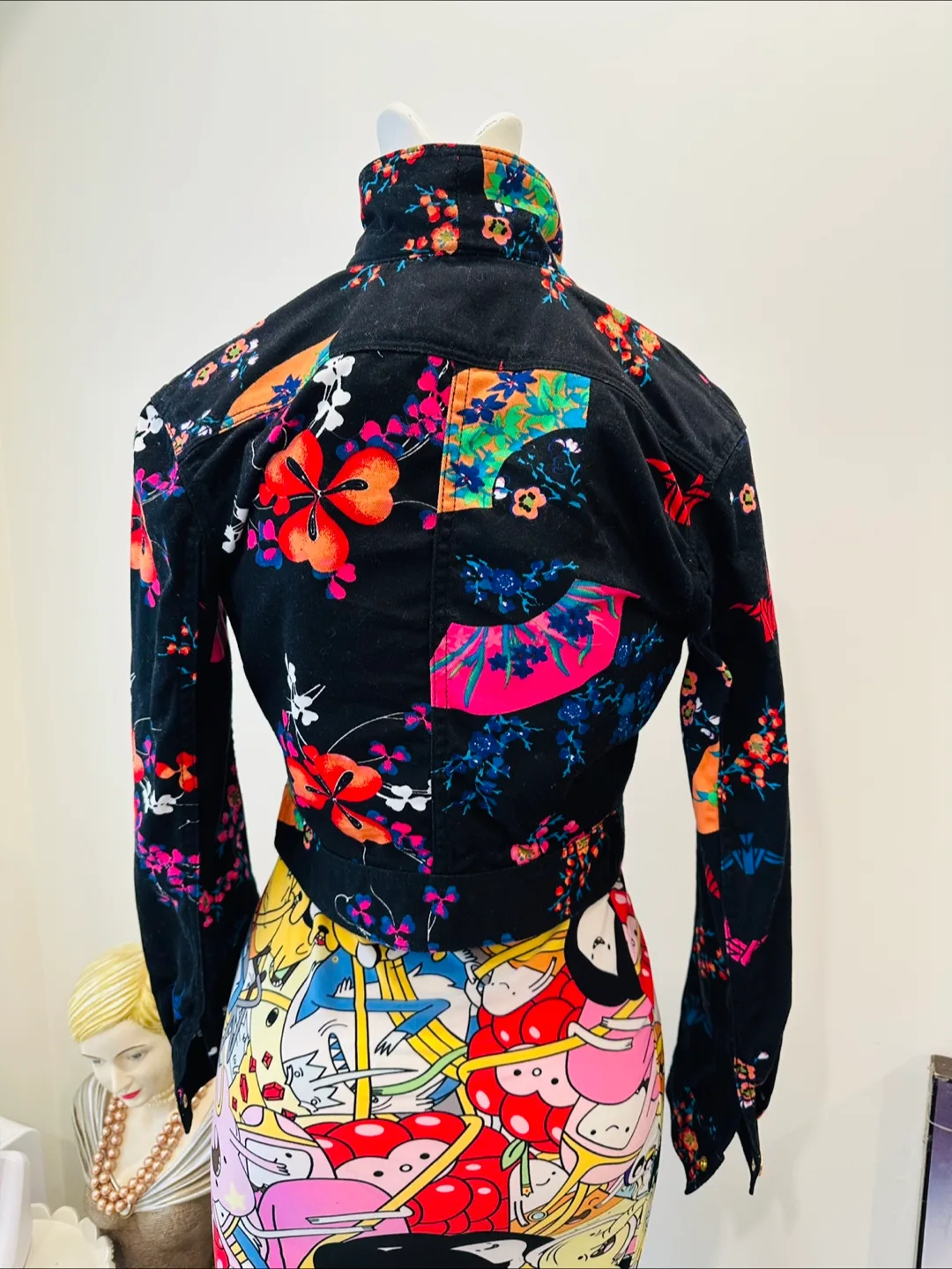 Versace for H&M Couture Floral Jacket image indicator(2)