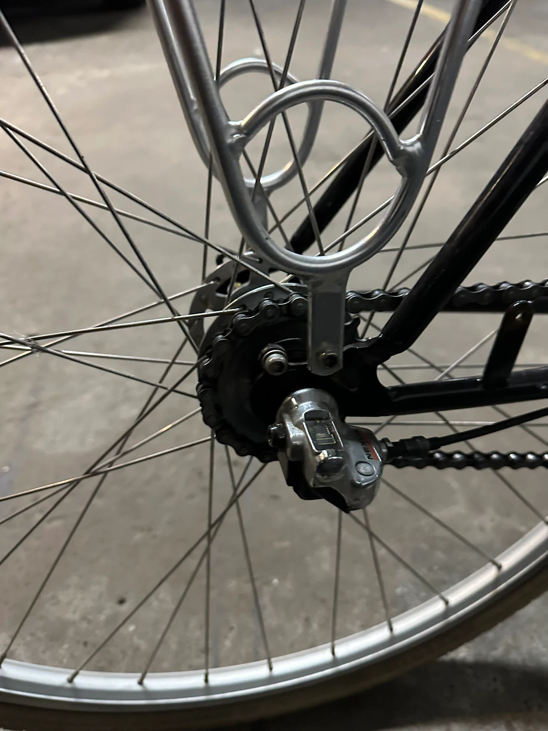 28” Women’s City Bike - photo 5