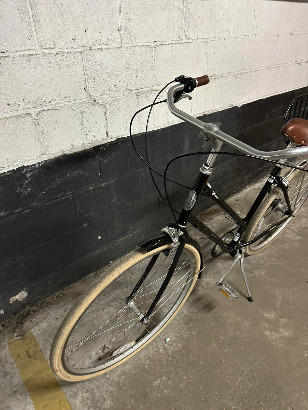 28” Women’s City Bike - photo 2