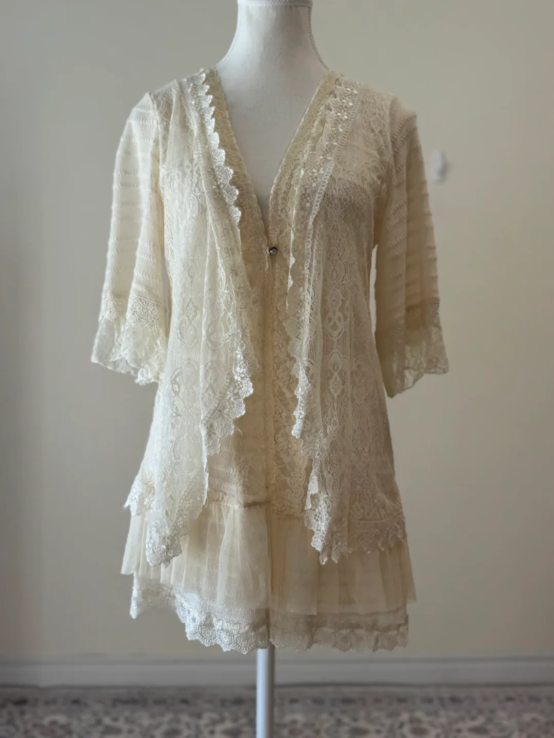 Axes Femme Vintage Lace Long Cardigan thumbnail