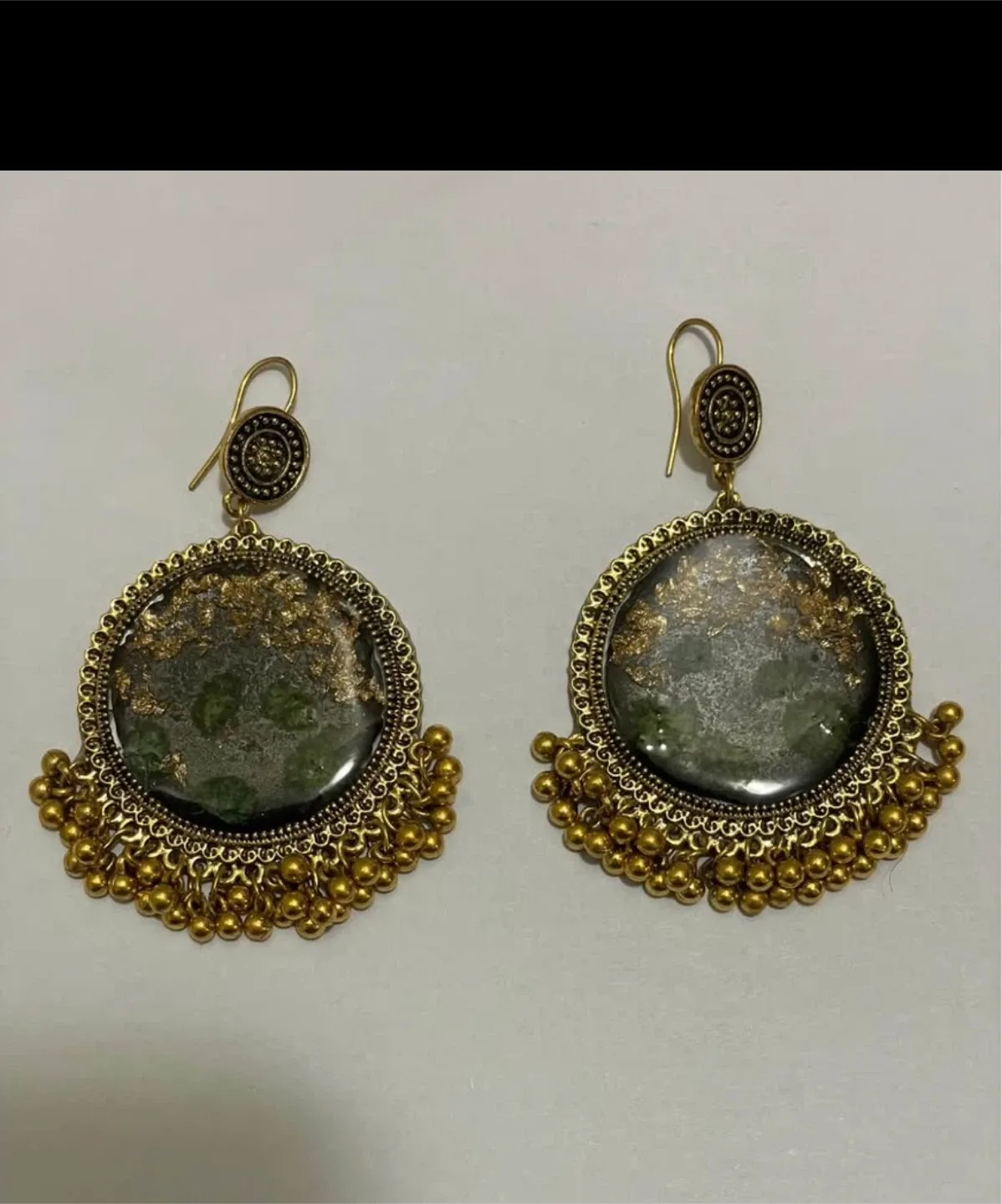 Gold Tone Drop Earrings image indicator(4)