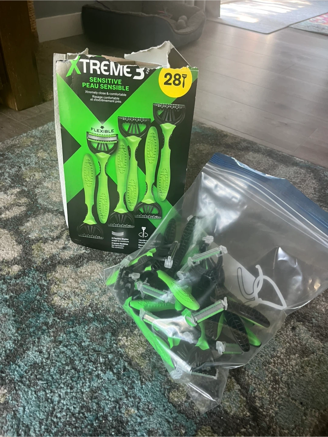 Xtreme Disposable Razors (26)