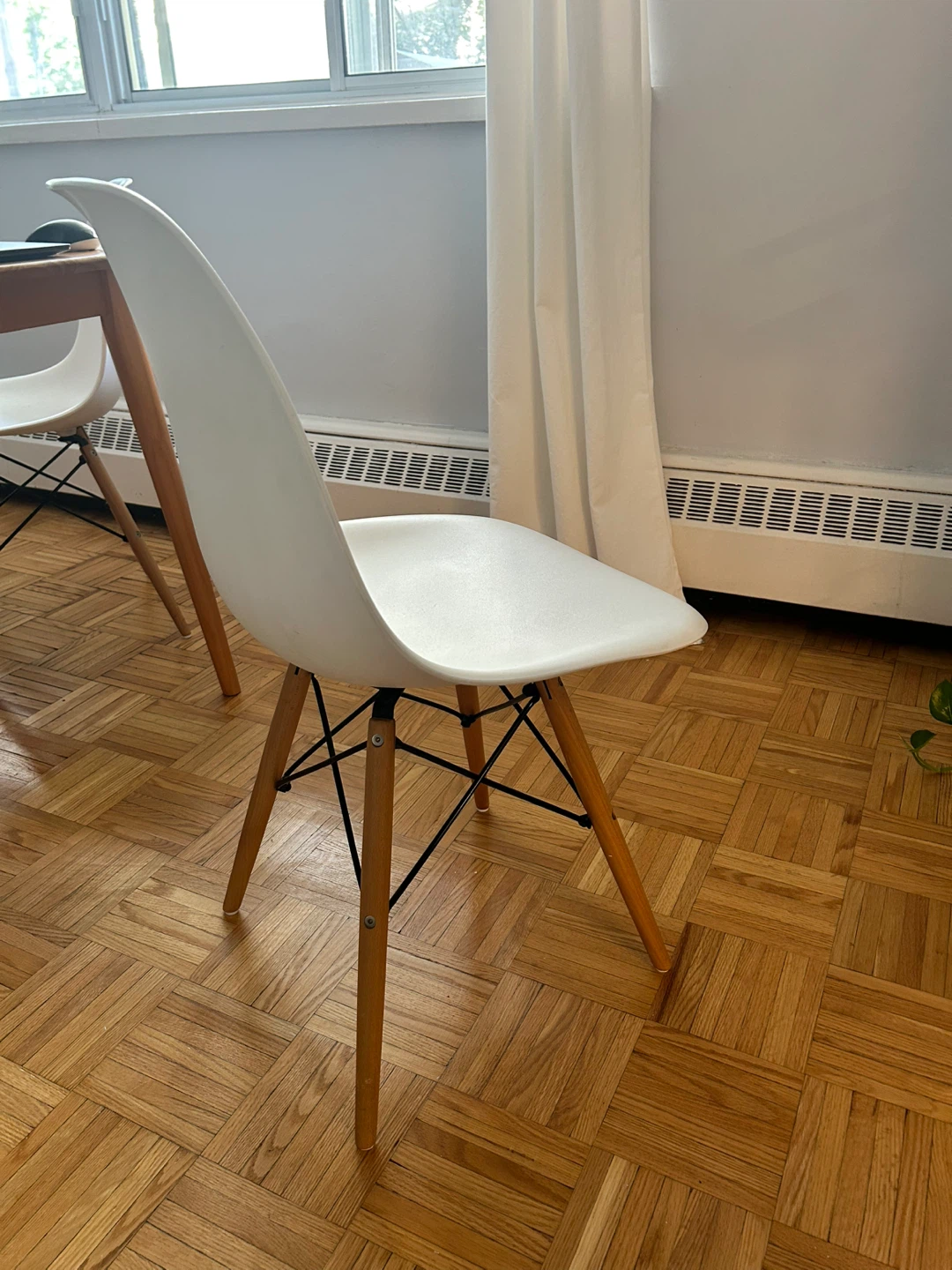 Set of 3 White Eames Style Dining Chairs - photo 3