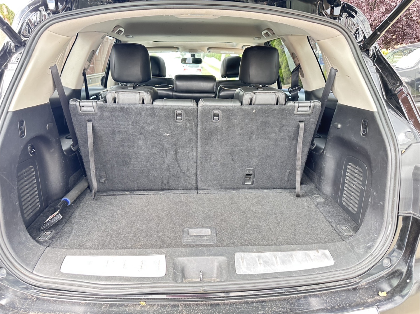 Infiniti QX60 - Black SUV - photo 5