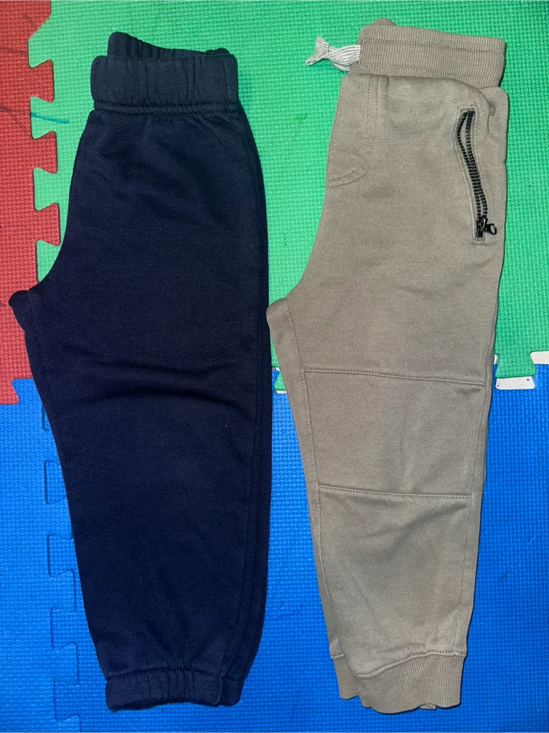 🚨MIX AND MATCH🚨3T toddler winter pants and long sleeve top thumbnail