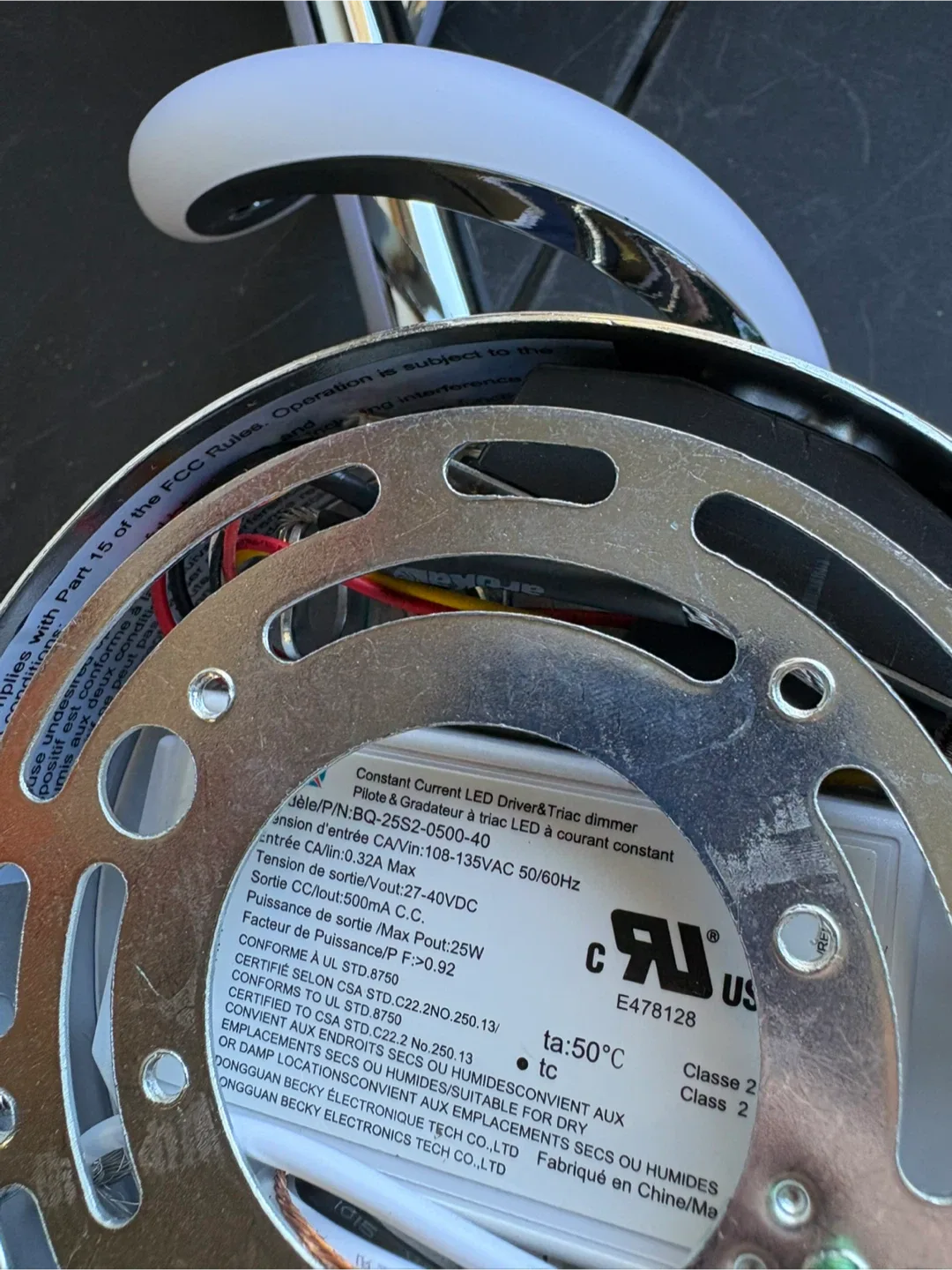 Artika Coda LED Indoor Wall Sconce image indicator(3)